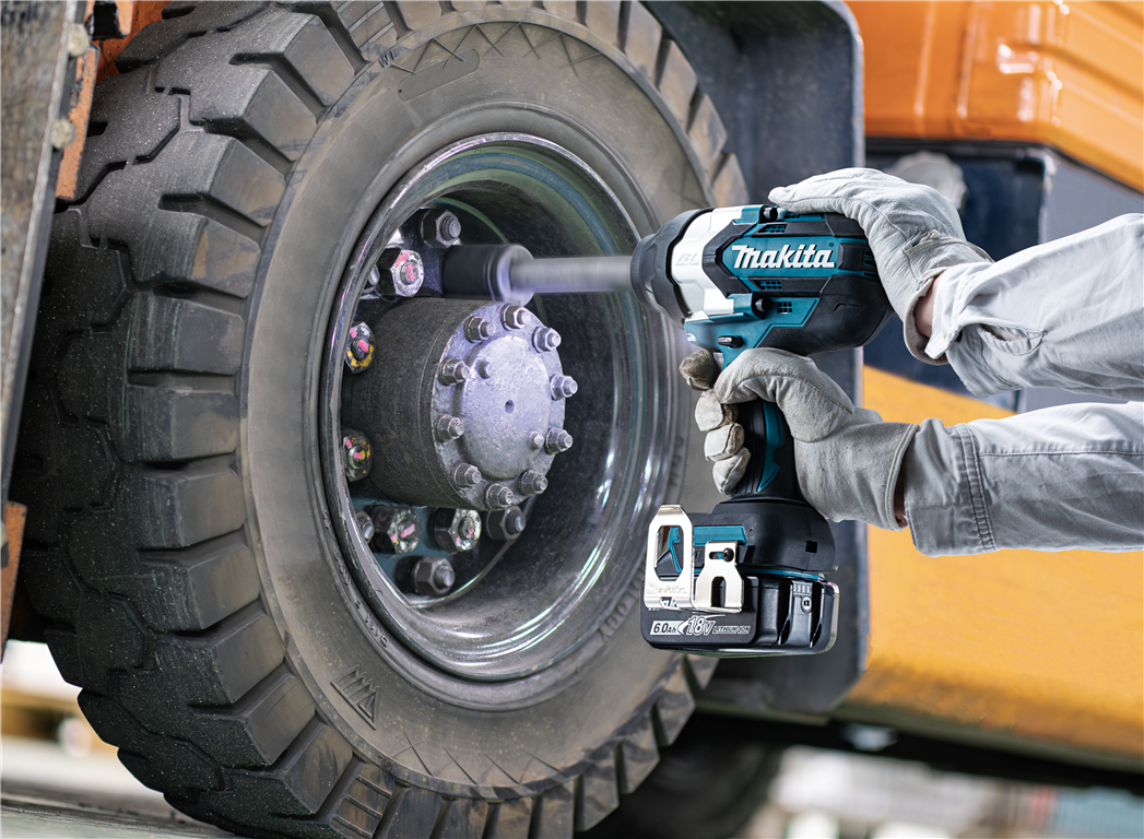 Impact Wrench XGT | DTW1005